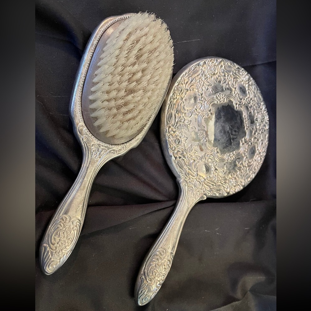 Vintage Brush Set